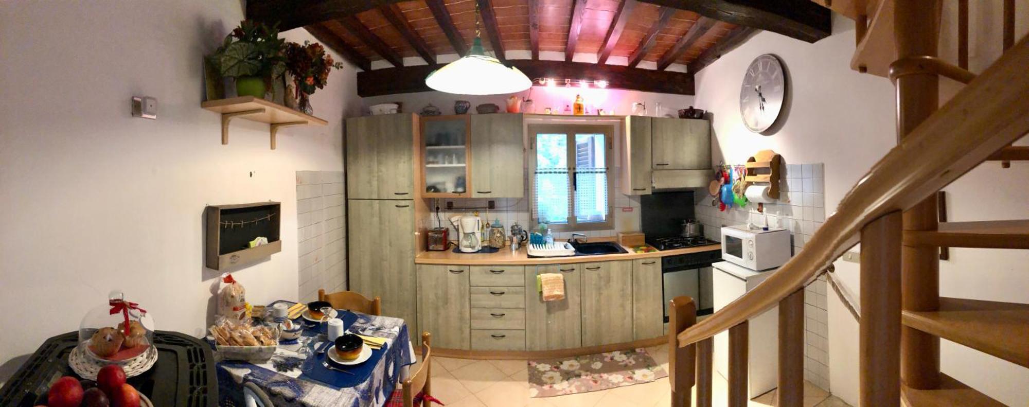 Il Priorato Bed & Breakfast Pescia Exterior photo